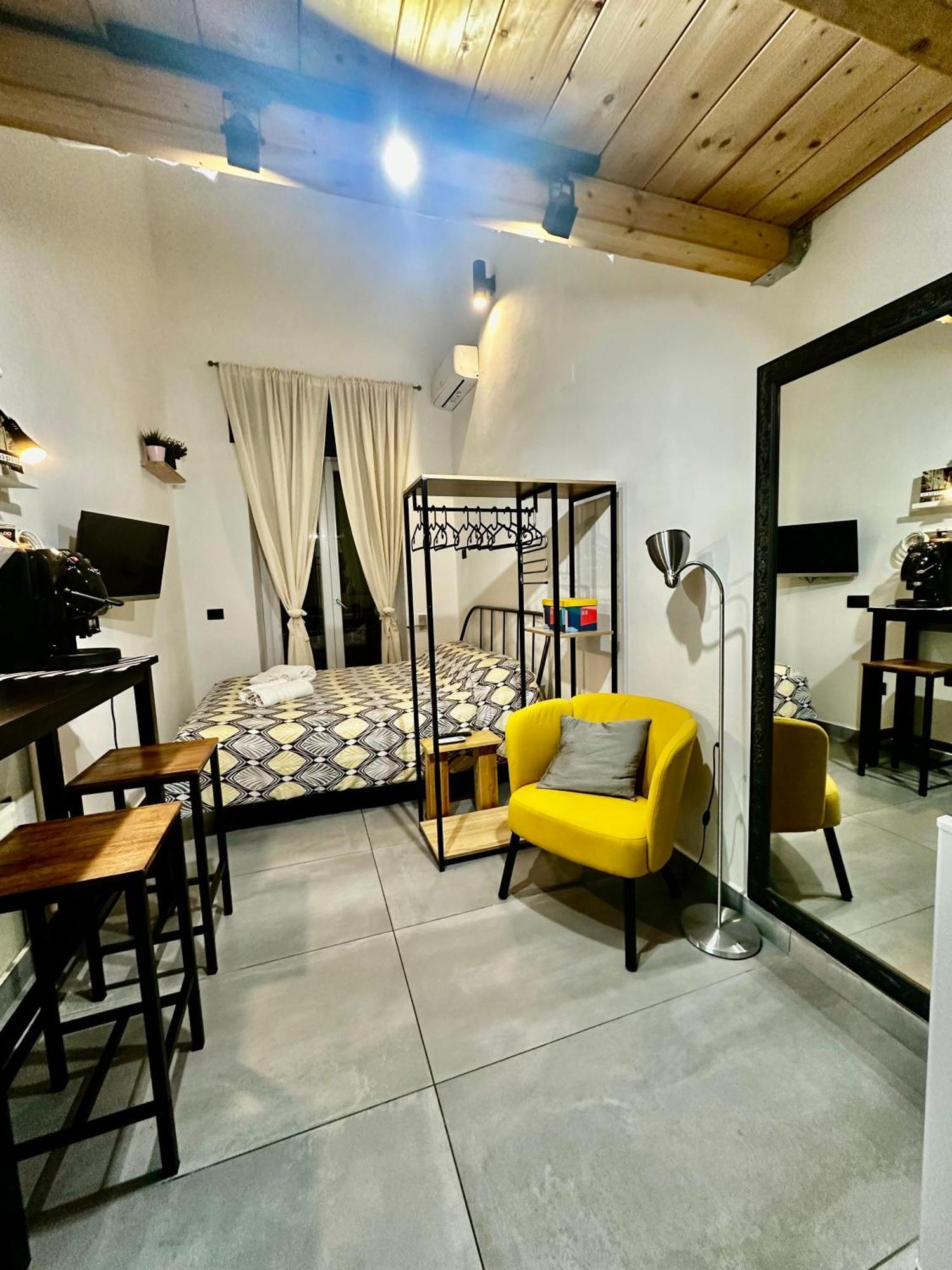 ナポリ Toledo Sweet Houseヴィラ エクステリア 写真